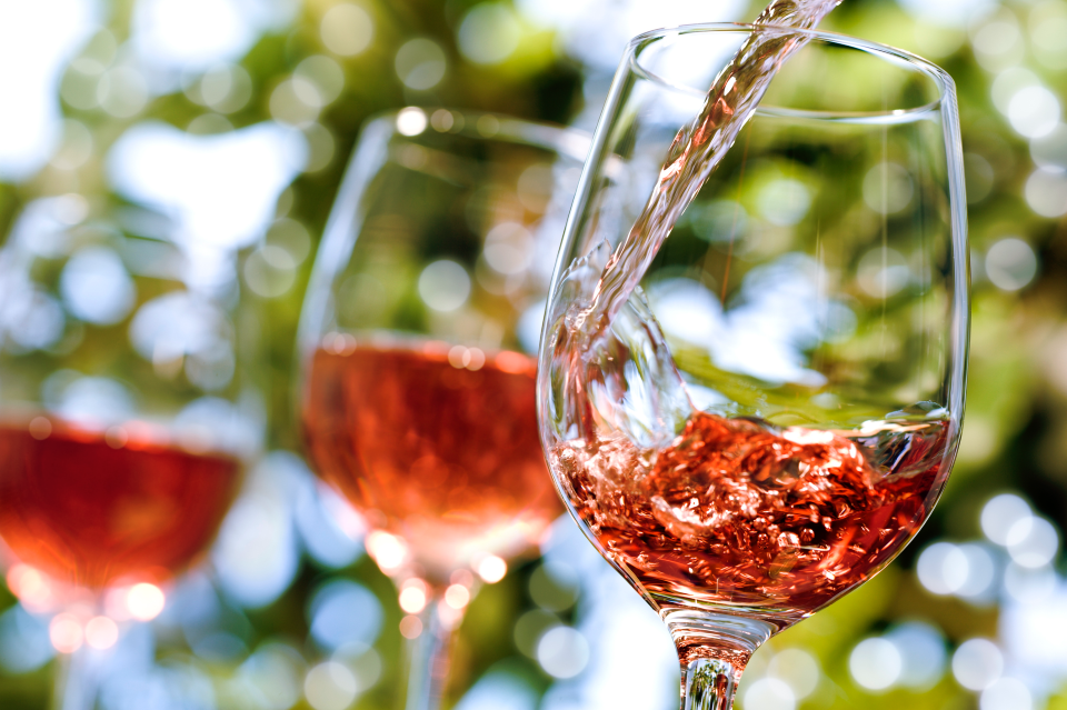 No- and Low-Alcohol Wines Ride the Wave of the Moderation Trend No- and Low-Alcohol Wines Ride the Wave of the Moderation Trend